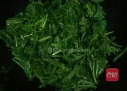 炒茼蒿的做法图解2