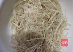 西红柿炒金针菇的做法图解1