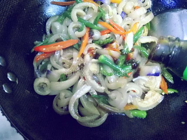 放耗油炒均匀