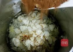 银耳百合红糖糊的做法图解4