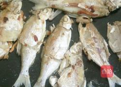香煎小扁鱼的做法图解6