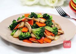 西兰花炒蘑菇的做法图解11