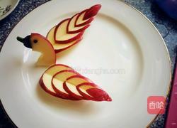 孔雀开屏水果蔬菜拼盘的做法图解5