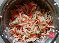 鸟巢煎蛋的做法图解2