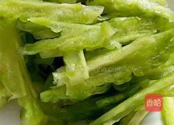 咸蛋黄炒苦瓜的做法图解2