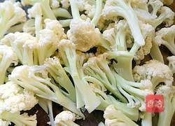 番茄炒椰菜花的做法图解2