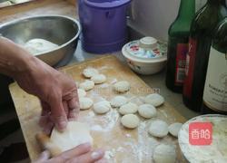 芹菜肉馅锅贴的做法图解19