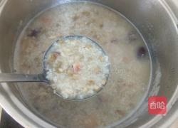 桂圆莲子粥的做法图解4