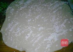 鸡蛋葱花饼的做法图解5