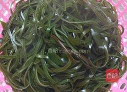 凉拌海带、鱼腥草的做法图解2