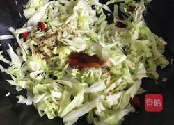 甘蓝炒粉条的做法图解4