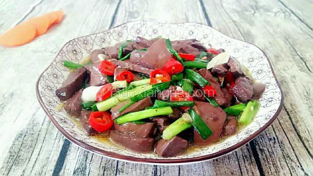 炒鸭血