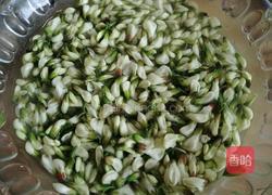 槐花饼的做法图解2