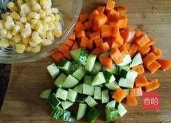 三色炒虾仁的做法图解5