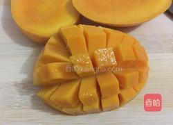 芒果椰汁西米露的做法图解5