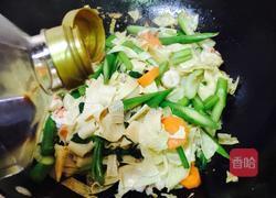 蒜香虾仁芦笋豆腐皮的做法图解14