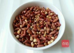 红豆薏米汤的做法图解1