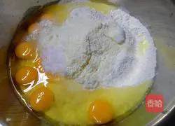 Illustration of how to make raisin muffins 1