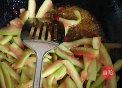 清炒西瓜皮的做法图解3