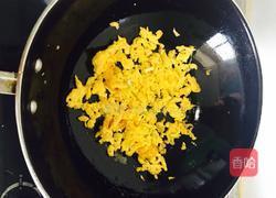 煎饼韭菜盒的做法图解1