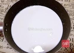 脆皮炸鲜奶的做法图解3