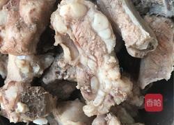 枸杞大枣烧排骨的做法图解2