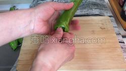 虎皮尖椒酿肉的做法图解11