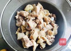 红炖鸡块的做法图解6