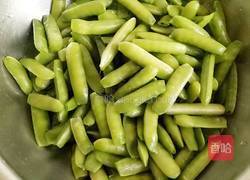 盐水煮豌豆的做法图解3