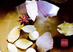 老抽焖凤爪的做法图解2