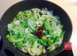 西芹炒百合的做法图解8