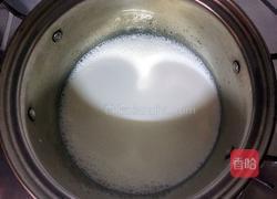 北海道戚风蛋糕的做法图解3