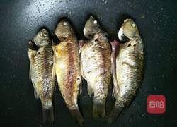 草鱼汤的做法图解5