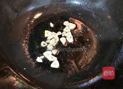 腊肠炒黄瓜的做法图解5