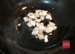 洋葱炒肉的做法图解3