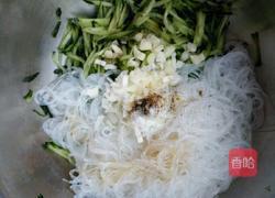 凉拌黄瓜粉丝的做法图解5