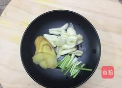 鲫鱼炖豆腐的做法图解2