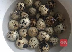 五香鹌鹑蛋的做法图解1