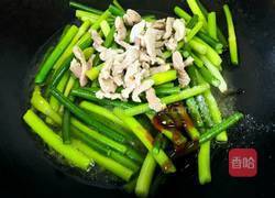 蒜苔炒肉丝的做法图解8