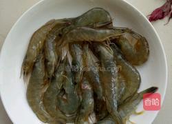 酒酿大活虾的做法图解1