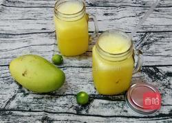 鲜榨西瓜汁的做法图解4