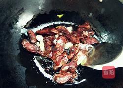 香肠炒菜花的做法图解5