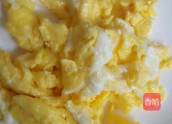 鸡蛋炒芹菜的做法图解4