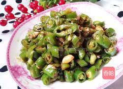 爽口青椒的做法图解1