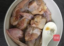 美味柠檬可乐焖鸡翅的做法图解1