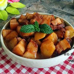 五花肉炖土豆的做法[图]