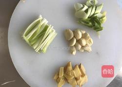 铁锅炖胖头鱼的做法图解3