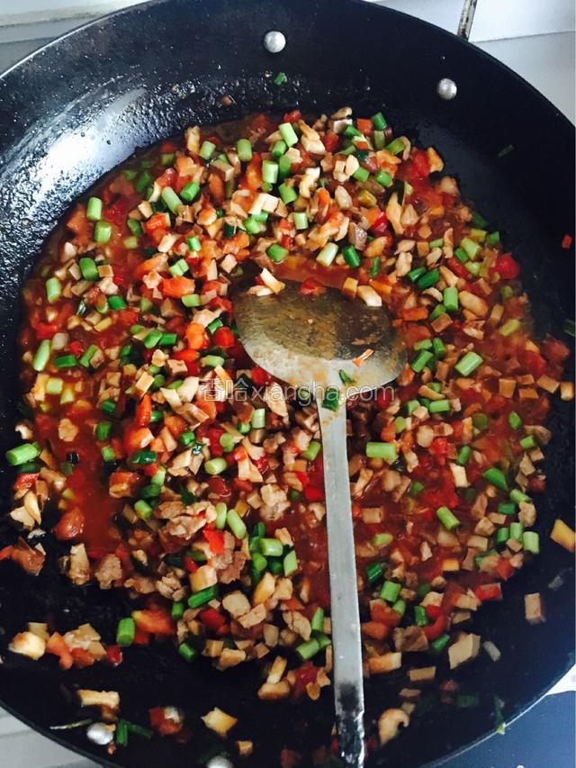 然后加适量水，