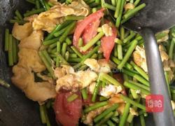 蒜台炒鸡蛋的做法图解5