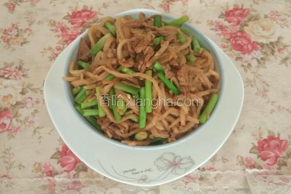 肉丝蒜苔炒饼